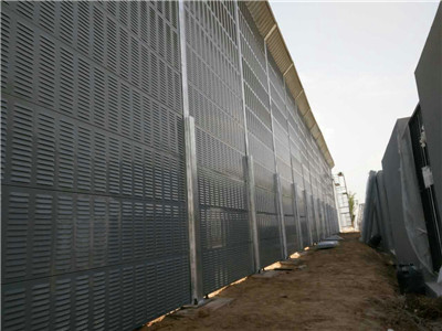 <a href=http://www.evotaz.com.cn/news_article?news_id=119>聲屏障</a>