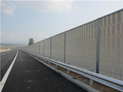 <a href=http://www.evotaz.com.cn/news_article?news_id=123>隔聲屏障</a>