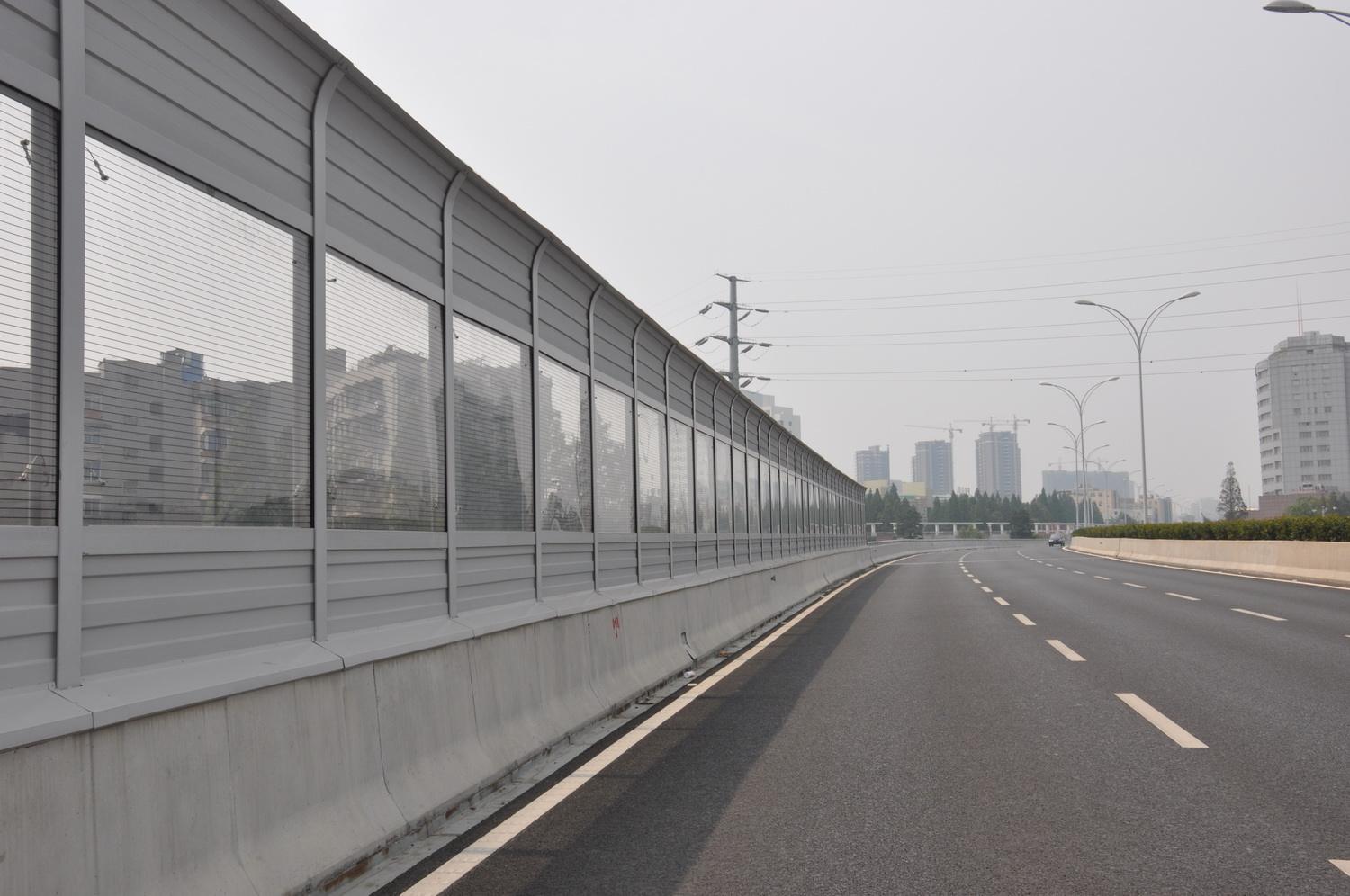 <a href=http://www.evotaz.com.cn/news_article?news_id=142>公路聲屏障</a>